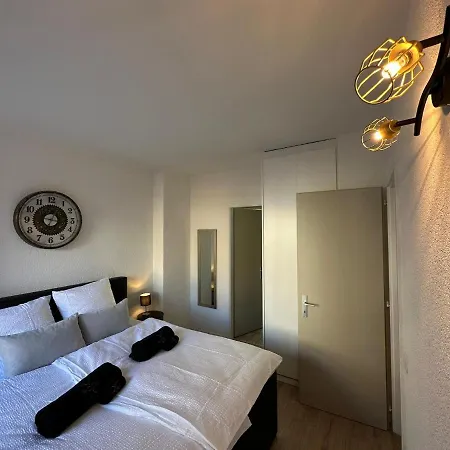 Station Proche Toutes Commodites Apartamento